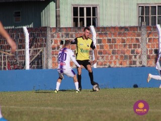 
<a style='margin-left: 5px;' class='btn btn-xs btn-social btn-facebook' href='https://www.facebook.com/sharer/sharer.php?u=https://www.boladovale.com.br/imgs/800-800-90/conteudo/fotos/1584/img5524.jpg' rel='popup' data-width='500' data-height='400'><i class='fa fa-facebook'></i>Compartilhar <span class='hidden-xs'>no Facebook</span>
</a> 
<a class='btn btn-default btn-xs' target='_blank' href='imgs/800-800-90/conteudo/fotos/1584/img5524.jpg'>
<span class='glyphicon glyphicon-cloud-download'></span> Salvar
</a> 
<span></span>