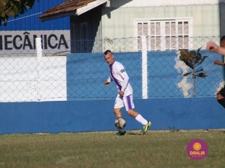 
<a style='margin-left: 5px;' class='btn btn-xs btn-social btn-facebook' href='https://www.facebook.com/sharer/sharer.php?u=https://www.boladovale.com.br/imgs/800-800-90/conteudo/fotos/1584/img5525.jpg' rel='popup' data-width='500' data-height='400'><i class='fa fa-facebook'></i>Compartilhar <span class='hidden-xs'>no Facebook</span>
</a> 
<a class='btn btn-default btn-xs' target='_blank' href='imgs/800-800-90/conteudo/fotos/1584/img5525.jpg'>
<span class='glyphicon glyphicon-cloud-download'></span> Salvar
</a> 
<span></span>