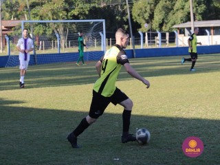 
<a style='margin-left: 5px;' class='btn btn-xs btn-social btn-facebook' href='https://www.facebook.com/sharer/sharer.php?u=https://www.boladovale.com.br/imgs/800-800-90/conteudo/fotos/1584/img5528.jpg' rel='popup' data-width='500' data-height='400'><i class='fa fa-facebook'></i>Compartilhar <span class='hidden-xs'>no Facebook</span>
</a> 
<a class='btn btn-default btn-xs' target='_blank' href='imgs/800-800-90/conteudo/fotos/1584/img5528.jpg'>
<span class='glyphicon glyphicon-cloud-download'></span> Salvar
</a> 
<span></span>