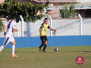 
<a style='margin-left: 5px;' class='btn btn-xs btn-social btn-facebook' href='https://www.facebook.com/sharer/sharer.php?u=https://www.boladovale.com.br/imgs/800-800-90/conteudo/fotos/1584/img5533.jpg' rel='popup' data-width='500' data-height='400'><i class='fa fa-facebook'></i>Compartilhar <span class='hidden-xs'>no Facebook</span>
</a> 
<a class='btn btn-default btn-xs' target='_blank' href='imgs/800-800-90/conteudo/fotos/1584/img5533.jpg'>
<span class='glyphicon glyphicon-cloud-download'></span> Salvar
</a> 
<span></span>