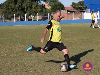 
<a style='margin-left: 5px;' class='btn btn-xs btn-social btn-facebook' href='https://www.facebook.com/sharer/sharer.php?u=https://www.boladovale.com.br/imgs/800-800-90/conteudo/fotos/1584/img5557.jpg' rel='popup' data-width='500' data-height='400'><i class='fa fa-facebook'></i>Compartilhar <span class='hidden-xs'>no Facebook</span>
</a> 
<a class='btn btn-default btn-xs' target='_blank' href='imgs/800-800-90/conteudo/fotos/1584/img5557.jpg'>
<span class='glyphicon glyphicon-cloud-download'></span> Salvar
</a> 
<span></span>