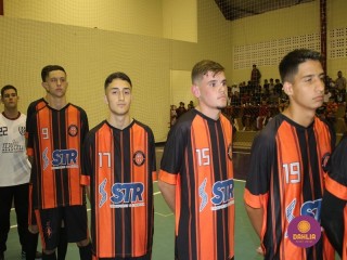 
<a style='margin-left: 5px;' class='btn btn-xs btn-social btn-facebook' href='https://www.facebook.com/sharer/sharer.php?u=https://www.boladovale.com.br/imgs/800-800-90/conteudo/fotos/1586/img5951.jpg' rel='popup' data-width='500' data-height='400'><i class='fa fa-facebook'></i>Compartilhar <span class='hidden-xs'>no Facebook</span>
</a> 
<a class='btn btn-default btn-xs' target='_blank' href='imgs/800-800-90/conteudo/fotos/1586/img5951.jpg'>
<span class='glyphicon glyphicon-cloud-download'></span> Salvar
</a> 
<span></span>