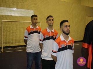 
<a style='margin-left: 5px;' class='btn btn-xs btn-social btn-facebook' href='https://www.facebook.com/sharer/sharer.php?u=https://www.boladovale.com.br/imgs/800-800-90/conteudo/fotos/1586/img5954.jpg' rel='popup' data-width='500' data-height='400'><i class='fa fa-facebook'></i>Compartilhar <span class='hidden-xs'>no Facebook</span>
</a> 
<a class='btn btn-default btn-xs' target='_blank' href='imgs/800-800-90/conteudo/fotos/1586/img5954.jpg'>
<span class='glyphicon glyphicon-cloud-download'></span> Salvar
</a> 
<span></span>