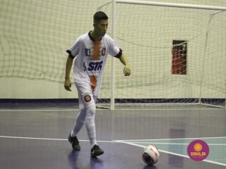 
<a style='margin-left: 5px;' class='btn btn-xs btn-social btn-facebook' href='https://www.facebook.com/sharer/sharer.php?u=https://www.boladovale.com.br/imgs/800-800-90/conteudo/fotos/1586/img6008.jpg' rel='popup' data-width='500' data-height='400'><i class='fa fa-facebook'></i>Compartilhar <span class='hidden-xs'>no Facebook</span>
</a> 
<a class='btn btn-default btn-xs' target='_blank' href='imgs/800-800-90/conteudo/fotos/1586/img6008.jpg'>
<span class='glyphicon glyphicon-cloud-download'></span> Salvar
</a> 
<span></span>