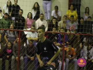 
<a style='margin-left: 5px;' class='btn btn-xs btn-social btn-facebook' href='https://www.facebook.com/sharer/sharer.php?u=https://www.boladovale.com.br/imgs/800-800-90/conteudo/fotos/1586/img6011.jpg' rel='popup' data-width='500' data-height='400'><i class='fa fa-facebook'></i>Compartilhar <span class='hidden-xs'>no Facebook</span>
</a> 
<a class='btn btn-default btn-xs' target='_blank' href='imgs/800-800-90/conteudo/fotos/1586/img6011.jpg'>
<span class='glyphicon glyphicon-cloud-download'></span> Salvar
</a> 
<span></span>