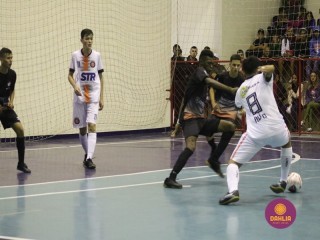 
<a style='margin-left: 5px;' class='btn btn-xs btn-social btn-facebook' href='https://www.facebook.com/sharer/sharer.php?u=https://www.boladovale.com.br/imgs/800-800-90/conteudo/fotos/1586/img6089.jpg' rel='popup' data-width='500' data-height='400'><i class='fa fa-facebook'></i>Compartilhar <span class='hidden-xs'>no Facebook</span>
</a> 
<a class='btn btn-default btn-xs' target='_blank' href='imgs/800-800-90/conteudo/fotos/1586/img6089.jpg'>
<span class='glyphicon glyphicon-cloud-download'></span> Salvar
</a> 
<span></span>