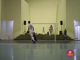 
<a style='margin-left: 5px;' class='btn btn-xs btn-social btn-facebook' href='https://www.facebook.com/sharer/sharer.php?u=https://www.boladovale.com.br/imgs/800-800-90/conteudo/fotos/1586/img6261.jpg' rel='popup' data-width='500' data-height='400'><i class='fa fa-facebook'></i>Compartilhar <span class='hidden-xs'>no Facebook</span>
</a> 
<a class='btn btn-default btn-xs' target='_blank' href='imgs/800-800-90/conteudo/fotos/1586/img6261.jpg'>
<span class='glyphicon glyphicon-cloud-download'></span> Salvar
</a> 
<span></span>