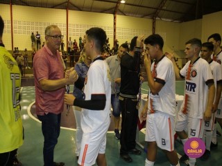 
<a style='margin-left: 5px;' class='btn btn-xs btn-social btn-facebook' href='https://www.facebook.com/sharer/sharer.php?u=https://www.boladovale.com.br/imgs/800-800-90/conteudo/fotos/1586/img6386.jpg' rel='popup' data-width='500' data-height='400'><i class='fa fa-facebook'></i>Compartilhar <span class='hidden-xs'>no Facebook</span>
</a> 
<a class='btn btn-default btn-xs' target='_blank' href='imgs/800-800-90/conteudo/fotos/1586/img6386.jpg'>
<span class='glyphicon glyphicon-cloud-download'></span> Salvar
</a> 
<span></span>