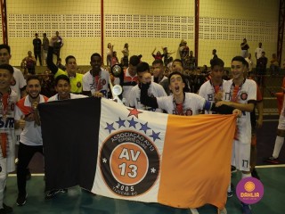 
<a style='margin-left: 5px;' class='btn btn-xs btn-social btn-facebook' href='https://www.facebook.com/sharer/sharer.php?u=https://www.boladovale.com.br/imgs/800-800-90/conteudo/fotos/1586/img6434.jpg' rel='popup' data-width='500' data-height='400'><i class='fa fa-facebook'></i>Compartilhar <span class='hidden-xs'>no Facebook</span>
</a> 
<a class='btn btn-default btn-xs' target='_blank' href='imgs/800-800-90/conteudo/fotos/1586/img6434.jpg'>
<span class='glyphicon glyphicon-cloud-download'></span> Salvar
</a> 
<span></span>