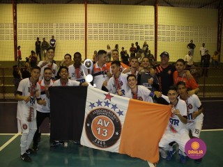 
<a style='margin-left: 5px;' class='btn btn-xs btn-social btn-facebook' href='https://www.facebook.com/sharer/sharer.php?u=https://www.boladovale.com.br/imgs/800-800-90/conteudo/fotos/1586/img6436.jpg' rel='popup' data-width='500' data-height='400'><i class='fa fa-facebook'></i>Compartilhar <span class='hidden-xs'>no Facebook</span>
</a> 
<a class='btn btn-default btn-xs' target='_blank' href='imgs/800-800-90/conteudo/fotos/1586/img6436.jpg'>
<span class='glyphicon glyphicon-cloud-download'></span> Salvar
</a> 
<span></span>