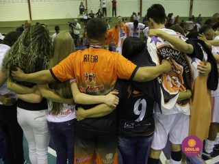 
<a style='margin-left: 5px;' class='btn btn-xs btn-social btn-facebook' href='https://www.facebook.com/sharer/sharer.php?u=https://www.boladovale.com.br/imgs/800-800-90/conteudo/fotos/1586/img6487.jpg' rel='popup' data-width='500' data-height='400'><i class='fa fa-facebook'></i>Compartilhar <span class='hidden-xs'>no Facebook</span>
</a> 
<a class='btn btn-default btn-xs' target='_blank' href='imgs/800-800-90/conteudo/fotos/1586/img6487.jpg'>
<span class='glyphicon glyphicon-cloud-download'></span> Salvar
</a> 
<span></span>