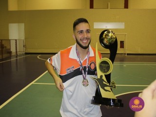 
<a style='margin-left: 5px;' class='btn btn-xs btn-social btn-facebook' href='https://www.facebook.com/sharer/sharer.php?u=https://www.boladovale.com.br/imgs/800-800-90/conteudo/fotos/1586/img6510.jpg' rel='popup' data-width='500' data-height='400'><i class='fa fa-facebook'></i>Compartilhar <span class='hidden-xs'>no Facebook</span>
</a> 
<a class='btn btn-default btn-xs' target='_blank' href='imgs/800-800-90/conteudo/fotos/1586/img6510.jpg'>
<span class='glyphicon glyphicon-cloud-download'></span> Salvar
</a> 
<span></span>