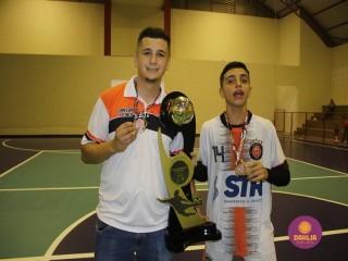 
<a style='margin-left: 5px;' class='btn btn-xs btn-social btn-facebook' href='https://www.facebook.com/sharer/sharer.php?u=https://www.boladovale.com.br/imgs/800-800-90/conteudo/fotos/1586/img6513.jpg' rel='popup' data-width='500' data-height='400'><i class='fa fa-facebook'></i>Compartilhar <span class='hidden-xs'>no Facebook</span>
</a> 
<a class='btn btn-default btn-xs' target='_blank' href='imgs/800-800-90/conteudo/fotos/1586/img6513.jpg'>
<span class='glyphicon glyphicon-cloud-download'></span> Salvar
</a> 
<span></span>