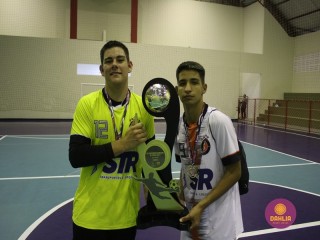 
<a style='margin-left: 5px;' class='btn btn-xs btn-social btn-facebook' href='https://www.facebook.com/sharer/sharer.php?u=https://www.boladovale.com.br/imgs/800-800-90/conteudo/fotos/1586/img6521.jpg' rel='popup' data-width='500' data-height='400'><i class='fa fa-facebook'></i>Compartilhar <span class='hidden-xs'>no Facebook</span>
</a> 
<a class='btn btn-default btn-xs' target='_blank' href='imgs/800-800-90/conteudo/fotos/1586/img6521.jpg'>
<span class='glyphicon glyphicon-cloud-download'></span> Salvar
</a> 
<span></span>