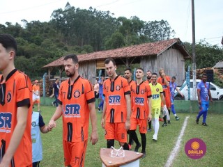 
<a style='margin-left: 5px;' class='btn btn-xs btn-social btn-facebook' href='https://www.facebook.com/sharer/sharer.php?u=https://www.boladovale.com.br/imgs/800-800-90/conteudo/fotos/1587/img6611.jpg' rel='popup' data-width='500' data-height='400'><i class='fa fa-facebook'></i>Compartilhar <span class='hidden-xs'>no Facebook</span>
</a> 
<a class='btn btn-default btn-xs' target='_blank' href='imgs/800-800-90/conteudo/fotos/1587/img6611.jpg'>
<span class='glyphicon glyphicon-cloud-download'></span> Salvar
</a> 
<span></span>