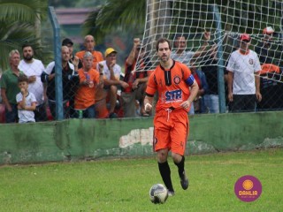 
<a style='margin-left: 5px;' class='btn btn-xs btn-social btn-facebook' href='https://www.facebook.com/sharer/sharer.php?u=https://www.boladovale.com.br/imgs/800-800-90/conteudo/fotos/1587/img6742.jpg' rel='popup' data-width='500' data-height='400'><i class='fa fa-facebook'></i>Compartilhar <span class='hidden-xs'>no Facebook</span>
</a> 
<a class='btn btn-default btn-xs' target='_blank' href='imgs/800-800-90/conteudo/fotos/1587/img6742.jpg'>
<span class='glyphicon glyphicon-cloud-download'></span> Salvar
</a> 
<span></span>