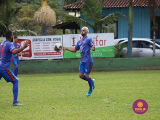 
<a style='margin-left: 5px;' class='btn btn-xs btn-social btn-facebook' href='https://www.facebook.com/sharer/sharer.php?u=https://www.boladovale.com.br/imgs/800-800-90/conteudo/fotos/1587/img6749.jpg' rel='popup' data-width='500' data-height='400'><i class='fa fa-facebook'></i>Compartilhar <span class='hidden-xs'>no Facebook</span>
</a> 
<a class='btn btn-default btn-xs' target='_blank' href='imgs/800-800-90/conteudo/fotos/1587/img6749.jpg'>
<span class='glyphicon glyphicon-cloud-download'></span> Salvar
</a> 
<span></span>