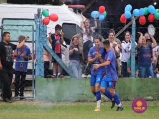 
<a style='margin-left: 5px;' class='btn btn-xs btn-social btn-facebook' href='https://www.facebook.com/sharer/sharer.php?u=https://www.boladovale.com.br/imgs/800-800-90/conteudo/fotos/1587/img6788.jpg' rel='popup' data-width='500' data-height='400'><i class='fa fa-facebook'></i>Compartilhar <span class='hidden-xs'>no Facebook</span>
</a> 
<a class='btn btn-default btn-xs' target='_blank' href='imgs/800-800-90/conteudo/fotos/1587/img6788.jpg'>
<span class='glyphicon glyphicon-cloud-download'></span> Salvar
</a> 
<span></span>