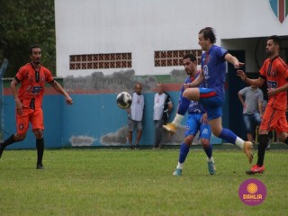 
<a style='margin-left: 5px;' class='btn btn-xs btn-social btn-facebook' href='https://www.facebook.com/sharer/sharer.php?u=https://www.boladovale.com.br/imgs/800-800-90/conteudo/fotos/1587/img6913.jpg' rel='popup' data-width='500' data-height='400'><i class='fa fa-facebook'></i>Compartilhar <span class='hidden-xs'>no Facebook</span>
</a> 
<a class='btn btn-default btn-xs' target='_blank' href='imgs/800-800-90/conteudo/fotos/1587/img6913.jpg'>
<span class='glyphicon glyphicon-cloud-download'></span> Salvar
</a> 
<span></span>