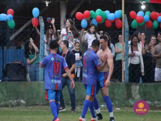 
<a style='margin-left: 5px;' class='btn btn-xs btn-social btn-facebook' href='https://www.facebook.com/sharer/sharer.php?u=https://www.boladovale.com.br/imgs/800-800-90/conteudo/fotos/1587/img6971.jpg' rel='popup' data-width='500' data-height='400'><i class='fa fa-facebook'></i>Compartilhar <span class='hidden-xs'>no Facebook</span>
</a> 
<a class='btn btn-default btn-xs' target='_blank' href='imgs/800-800-90/conteudo/fotos/1587/img6971.jpg'>
<span class='glyphicon glyphicon-cloud-download'></span> Salvar
</a> 
<span></span>