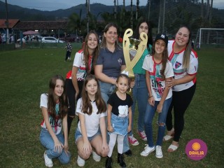 
<a style='margin-left: 5px;' class='btn btn-xs btn-social btn-facebook' href='https://www.facebook.com/sharer/sharer.php?u=https://www.boladovale.com.br/imgs/800-800-90/conteudo/fotos/1588/img7117.jpg' rel='popup' data-width='500' data-height='400'><i class='fa fa-facebook'></i>Compartilhar <span class='hidden-xs'>no Facebook</span>
</a> 
<a class='btn btn-default btn-xs' target='_blank' href='imgs/800-800-90/conteudo/fotos/1588/img7117.jpg'>
<span class='glyphicon glyphicon-cloud-download'></span> Salvar
</a> 
<span></span>