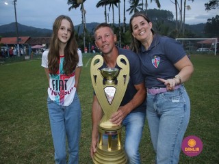 
<a style='margin-left: 5px;' class='btn btn-xs btn-social btn-facebook' href='https://www.facebook.com/sharer/sharer.php?u=https://www.boladovale.com.br/imgs/800-800-90/conteudo/fotos/1588/img7119.jpg' rel='popup' data-width='500' data-height='400'><i class='fa fa-facebook'></i>Compartilhar <span class='hidden-xs'>no Facebook</span>
</a> 
<a class='btn btn-default btn-xs' target='_blank' href='imgs/800-800-90/conteudo/fotos/1588/img7119.jpg'>
<span class='glyphicon glyphicon-cloud-download'></span> Salvar
</a> 
<span></span>