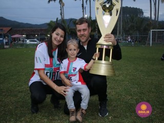 
<a style='margin-left: 5px;' class='btn btn-xs btn-social btn-facebook' href='https://www.facebook.com/sharer/sharer.php?u=https://www.boladovale.com.br/imgs/800-800-90/conteudo/fotos/1588/img7128.jpg' rel='popup' data-width='500' data-height='400'><i class='fa fa-facebook'></i>Compartilhar <span class='hidden-xs'>no Facebook</span>
</a> 
<a class='btn btn-default btn-xs' target='_blank' href='imgs/800-800-90/conteudo/fotos/1588/img7128.jpg'>
<span class='glyphicon glyphicon-cloud-download'></span> Salvar
</a> 
<span></span>