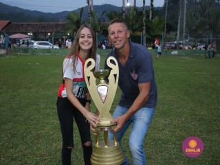 
<a style='margin-left: 5px;' class='btn btn-xs btn-social btn-facebook' href='https://www.facebook.com/sharer/sharer.php?u=https://www.boladovale.com.br/imgs/800-800-90/conteudo/fotos/1588/img7134.jpg' rel='popup' data-width='500' data-height='400'><i class='fa fa-facebook'></i>Compartilhar <span class='hidden-xs'>no Facebook</span>
</a> 
<a class='btn btn-default btn-xs' target='_blank' href='imgs/800-800-90/conteudo/fotos/1588/img7134.jpg'>
<span class='glyphicon glyphicon-cloud-download'></span> Salvar
</a> 
<span></span>