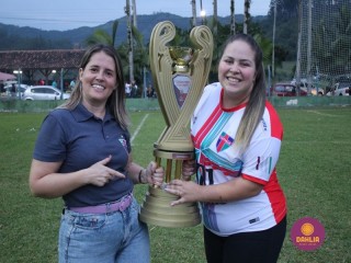 
<a style='margin-left: 5px;' class='btn btn-xs btn-social btn-facebook' href='https://www.facebook.com/sharer/sharer.php?u=https://www.boladovale.com.br/imgs/800-800-90/conteudo/fotos/1588/img7135.jpg' rel='popup' data-width='500' data-height='400'><i class='fa fa-facebook'></i>Compartilhar <span class='hidden-xs'>no Facebook</span>
</a> 
<a class='btn btn-default btn-xs' target='_blank' href='imgs/800-800-90/conteudo/fotos/1588/img7135.jpg'>
<span class='glyphicon glyphicon-cloud-download'></span> Salvar
</a> 
<span></span>