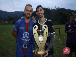 
<a style='margin-left: 5px;' class='btn btn-xs btn-social btn-facebook' href='https://www.facebook.com/sharer/sharer.php?u=https://www.boladovale.com.br/imgs/800-800-90/conteudo/fotos/1588/img7144.jpg' rel='popup' data-width='500' data-height='400'><i class='fa fa-facebook'></i>Compartilhar <span class='hidden-xs'>no Facebook</span>
</a> 
<a class='btn btn-default btn-xs' target='_blank' href='imgs/800-800-90/conteudo/fotos/1588/img7144.jpg'>
<span class='glyphicon glyphicon-cloud-download'></span> Salvar
</a> 
<span></span>