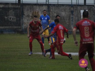 
<a style='margin-left: 5px;' class='btn btn-xs btn-social btn-facebook' href='https://www.facebook.com/sharer/sharer.php?u=https://www.boladovale.com.br/imgs/800-800-90/conteudo/fotos/1589/img9486.jpg' rel='popup' data-width='500' data-height='400'><i class='fa fa-facebook'></i>Compartilhar <span class='hidden-xs'>no Facebook</span>
</a> 
<a class='btn btn-default btn-xs' target='_blank' href='imgs/800-800-90/conteudo/fotos/1589/img9486.jpg'>
<span class='glyphicon glyphicon-cloud-download'></span> Salvar
</a> 
<span></span>