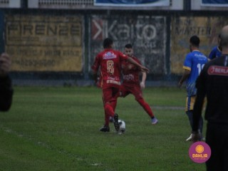 
<a style='margin-left: 5px;' class='btn btn-xs btn-social btn-facebook' href='https://www.facebook.com/sharer/sharer.php?u=https://www.boladovale.com.br/imgs/800-800-90/conteudo/fotos/1589/img9489.jpg' rel='popup' data-width='500' data-height='400'><i class='fa fa-facebook'></i>Compartilhar <span class='hidden-xs'>no Facebook</span>
</a> 
<a class='btn btn-default btn-xs' target='_blank' href='imgs/800-800-90/conteudo/fotos/1589/img9489.jpg'>
<span class='glyphicon glyphicon-cloud-download'></span> Salvar
</a> 
<span></span>
