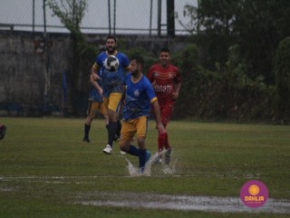 
<a style='margin-left: 5px;' class='btn btn-xs btn-social btn-facebook' href='https://www.facebook.com/sharer/sharer.php?u=https://www.boladovale.com.br/imgs/800-800-90/conteudo/fotos/1589/img9496.jpg' rel='popup' data-width='500' data-height='400'><i class='fa fa-facebook'></i>Compartilhar <span class='hidden-xs'>no Facebook</span>
</a> 
<a class='btn btn-default btn-xs' target='_blank' href='imgs/800-800-90/conteudo/fotos/1589/img9496.jpg'>
<span class='glyphicon glyphicon-cloud-download'></span> Salvar
</a> 
<span></span>