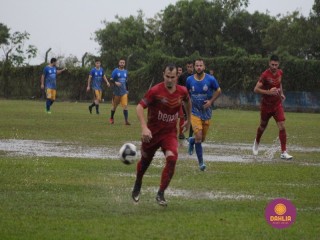 
<a style='margin-left: 5px;' class='btn btn-xs btn-social btn-facebook' href='https://www.facebook.com/sharer/sharer.php?u=https://www.boladovale.com.br/imgs/800-800-90/conteudo/fotos/1589/img9498.jpg' rel='popup' data-width='500' data-height='400'><i class='fa fa-facebook'></i>Compartilhar <span class='hidden-xs'>no Facebook</span>
</a> 
<a class='btn btn-default btn-xs' target='_blank' href='imgs/800-800-90/conteudo/fotos/1589/img9498.jpg'>
<span class='glyphicon glyphicon-cloud-download'></span> Salvar
</a> 
<span></span>