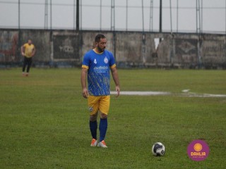 
<a style='margin-left: 5px;' class='btn btn-xs btn-social btn-facebook' href='https://www.facebook.com/sharer/sharer.php?u=https://www.boladovale.com.br/imgs/800-800-90/conteudo/fotos/1589/img9504.jpg' rel='popup' data-width='500' data-height='400'><i class='fa fa-facebook'></i>Compartilhar <span class='hidden-xs'>no Facebook</span>
</a> 
<a class='btn btn-default btn-xs' target='_blank' href='imgs/800-800-90/conteudo/fotos/1589/img9504.jpg'>
<span class='glyphicon glyphicon-cloud-download'></span> Salvar
</a> 
<span></span>