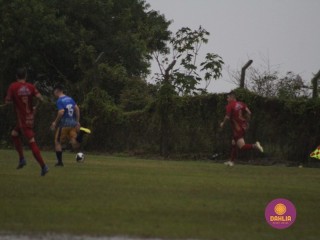 
<a style='margin-left: 5px;' class='btn btn-xs btn-social btn-facebook' href='https://www.facebook.com/sharer/sharer.php?u=https://www.boladovale.com.br/imgs/800-800-90/conteudo/fotos/1589/img9514.jpg' rel='popup' data-width='500' data-height='400'><i class='fa fa-facebook'></i>Compartilhar <span class='hidden-xs'>no Facebook</span>
</a> 
<a class='btn btn-default btn-xs' target='_blank' href='imgs/800-800-90/conteudo/fotos/1589/img9514.jpg'>
<span class='glyphicon glyphicon-cloud-download'></span> Salvar
</a> 
<span></span>