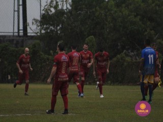 
<a style='margin-left: 5px;' class='btn btn-xs btn-social btn-facebook' href='https://www.facebook.com/sharer/sharer.php?u=https://www.boladovale.com.br/imgs/800-800-90/conteudo/fotos/1589/img9519.jpg' rel='popup' data-width='500' data-height='400'><i class='fa fa-facebook'></i>Compartilhar <span class='hidden-xs'>no Facebook</span>
</a> 
<a class='btn btn-default btn-xs' target='_blank' href='imgs/800-800-90/conteudo/fotos/1589/img9519.jpg'>
<span class='glyphicon glyphicon-cloud-download'></span> Salvar
</a> 
<span></span>