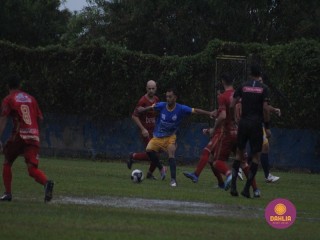 
<a style='margin-left: 5px;' class='btn btn-xs btn-social btn-facebook' href='https://www.facebook.com/sharer/sharer.php?u=https://www.boladovale.com.br/imgs/800-800-90/conteudo/fotos/1589/img9521.jpg' rel='popup' data-width='500' data-height='400'><i class='fa fa-facebook'></i>Compartilhar <span class='hidden-xs'>no Facebook</span>
</a> 
<a class='btn btn-default btn-xs' target='_blank' href='imgs/800-800-90/conteudo/fotos/1589/img9521.jpg'>
<span class='glyphicon glyphicon-cloud-download'></span> Salvar
</a> 
<span></span>