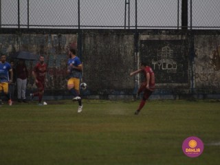 
<a style='margin-left: 5px;' class='btn btn-xs btn-social btn-facebook' href='https://www.facebook.com/sharer/sharer.php?u=https://www.boladovale.com.br/imgs/800-800-90/conteudo/fotos/1589/img9532.jpg' rel='popup' data-width='500' data-height='400'><i class='fa fa-facebook'></i>Compartilhar <span class='hidden-xs'>no Facebook</span>
</a> 
<a class='btn btn-default btn-xs' target='_blank' href='imgs/800-800-90/conteudo/fotos/1589/img9532.jpg'>
<span class='glyphicon glyphicon-cloud-download'></span> Salvar
</a> 
<span></span>