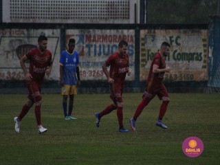 
<a style='margin-left: 5px;' class='btn btn-xs btn-social btn-facebook' href='https://www.facebook.com/sharer/sharer.php?u=https://www.boladovale.com.br/imgs/800-800-90/conteudo/fotos/1589/img9541.jpg' rel='popup' data-width='500' data-height='400'><i class='fa fa-facebook'></i>Compartilhar <span class='hidden-xs'>no Facebook</span>
</a> 
<a class='btn btn-default btn-xs' target='_blank' href='imgs/800-800-90/conteudo/fotos/1589/img9541.jpg'>
<span class='glyphicon glyphicon-cloud-download'></span> Salvar
</a> 
<span></span>