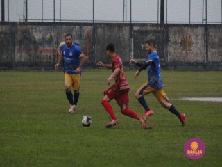 
<a style='margin-left: 5px;' class='btn btn-xs btn-social btn-facebook' href='https://www.facebook.com/sharer/sharer.php?u=https://www.boladovale.com.br/imgs/800-800-90/conteudo/fotos/1589/img9568.jpg' rel='popup' data-width='500' data-height='400'><i class='fa fa-facebook'></i>Compartilhar <span class='hidden-xs'>no Facebook</span>
</a> 
<a class='btn btn-default btn-xs' target='_blank' href='imgs/800-800-90/conteudo/fotos/1589/img9568.jpg'>
<span class='glyphicon glyphicon-cloud-download'></span> Salvar
</a> 
<span></span>