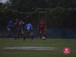 
<a style='margin-left: 5px;' class='btn btn-xs btn-social btn-facebook' href='https://www.facebook.com/sharer/sharer.php?u=https://www.boladovale.com.br/imgs/800-800-90/conteudo/fotos/1589/img9582.jpg' rel='popup' data-width='500' data-height='400'><i class='fa fa-facebook'></i>Compartilhar <span class='hidden-xs'>no Facebook</span>
</a> 
<a class='btn btn-default btn-xs' target='_blank' href='imgs/800-800-90/conteudo/fotos/1589/img9582.jpg'>
<span class='glyphicon glyphicon-cloud-download'></span> Salvar
</a> 
<span></span>