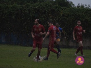 
<a style='margin-left: 5px;' class='btn btn-xs btn-social btn-facebook' href='https://www.facebook.com/sharer/sharer.php?u=https://www.boladovale.com.br/imgs/800-800-90/conteudo/fotos/1589/img9586.jpg' rel='popup' data-width='500' data-height='400'><i class='fa fa-facebook'></i>Compartilhar <span class='hidden-xs'>no Facebook</span>
</a> 
<a class='btn btn-default btn-xs' target='_blank' href='imgs/800-800-90/conteudo/fotos/1589/img9586.jpg'>
<span class='glyphicon glyphicon-cloud-download'></span> Salvar
</a> 
<span></span>