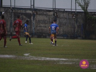 
<a style='margin-left: 5px;' class='btn btn-xs btn-social btn-facebook' href='https://www.facebook.com/sharer/sharer.php?u=https://www.boladovale.com.br/imgs/800-800-90/conteudo/fotos/1589/img9630.jpg' rel='popup' data-width='500' data-height='400'><i class='fa fa-facebook'></i>Compartilhar <span class='hidden-xs'>no Facebook</span>
</a> 
<a class='btn btn-default btn-xs' target='_blank' href='imgs/800-800-90/conteudo/fotos/1589/img9630.jpg'>
<span class='glyphicon glyphicon-cloud-download'></span> Salvar
</a> 
<span></span>