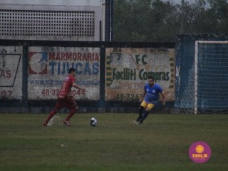 
<a style='margin-left: 5px;' class='btn btn-xs btn-social btn-facebook' href='https://www.facebook.com/sharer/sharer.php?u=https://www.boladovale.com.br/imgs/800-800-90/conteudo/fotos/1589/img9632.jpg' rel='popup' data-width='500' data-height='400'><i class='fa fa-facebook'></i>Compartilhar <span class='hidden-xs'>no Facebook</span>
</a> 
<a class='btn btn-default btn-xs' target='_blank' href='imgs/800-800-90/conteudo/fotos/1589/img9632.jpg'>
<span class='glyphicon glyphicon-cloud-download'></span> Salvar
</a> 
<span></span>