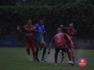 
<a style='margin-left: 5px;' class='btn btn-xs btn-social btn-facebook' href='https://www.facebook.com/sharer/sharer.php?u=https://www.boladovale.com.br/imgs/800-800-90/conteudo/fotos/1589/img9644.jpg' rel='popup' data-width='500' data-height='400'><i class='fa fa-facebook'></i>Compartilhar <span class='hidden-xs'>no Facebook</span>
</a> 
<a class='btn btn-default btn-xs' target='_blank' href='imgs/800-800-90/conteudo/fotos/1589/img9644.jpg'>
<span class='glyphicon glyphicon-cloud-download'></span> Salvar
</a> 
<span></span>