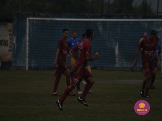 
<a style='margin-left: 5px;' class='btn btn-xs btn-social btn-facebook' href='https://www.facebook.com/sharer/sharer.php?u=https://www.boladovale.com.br/imgs/800-800-90/conteudo/fotos/1589/img9668.jpg' rel='popup' data-width='500' data-height='400'><i class='fa fa-facebook'></i>Compartilhar <span class='hidden-xs'>no Facebook</span>
</a> 
<a class='btn btn-default btn-xs' target='_blank' href='imgs/800-800-90/conteudo/fotos/1589/img9668.jpg'>
<span class='glyphicon glyphicon-cloud-download'></span> Salvar
</a> 
<span></span>