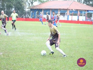 
<a style='margin-left: 5px;' class='btn btn-xs btn-social btn-facebook' href='https://www.facebook.com/sharer/sharer.php?u=https://www.boladovale.com.br/imgs/800-800-90/conteudo/fotos/1590/img9352.jpg' rel='popup' data-width='500' data-height='400'><i class='fa fa-facebook'></i>Compartilhar <span class='hidden-xs'>no Facebook</span>
</a> 
<a class='btn btn-default btn-xs' target='_blank' href='imgs/800-800-90/conteudo/fotos/1590/img9352.jpg'>
<span class='glyphicon glyphicon-cloud-download'></span> Salvar
</a> 
<span></span>