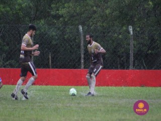 
<a style='margin-left: 5px;' class='btn btn-xs btn-social btn-facebook' href='https://www.facebook.com/sharer/sharer.php?u=https://www.boladovale.com.br/imgs/800-800-90/conteudo/fotos/1590/img9367.jpg' rel='popup' data-width='500' data-height='400'><i class='fa fa-facebook'></i>Compartilhar <span class='hidden-xs'>no Facebook</span>
</a> 
<a class='btn btn-default btn-xs' target='_blank' href='imgs/800-800-90/conteudo/fotos/1590/img9367.jpg'>
<span class='glyphicon glyphicon-cloud-download'></span> Salvar
</a> 
<span></span>