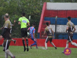 
<a style='margin-left: 5px;' class='btn btn-xs btn-social btn-facebook' href='https://www.facebook.com/sharer/sharer.php?u=https://www.boladovale.com.br/imgs/800-800-90/conteudo/fotos/1590/img9380.jpg' rel='popup' data-width='500' data-height='400'><i class='fa fa-facebook'></i>Compartilhar <span class='hidden-xs'>no Facebook</span>
</a> 
<a class='btn btn-default btn-xs' target='_blank' href='imgs/800-800-90/conteudo/fotos/1590/img9380.jpg'>
<span class='glyphicon glyphicon-cloud-download'></span> Salvar
</a> 
<span></span>